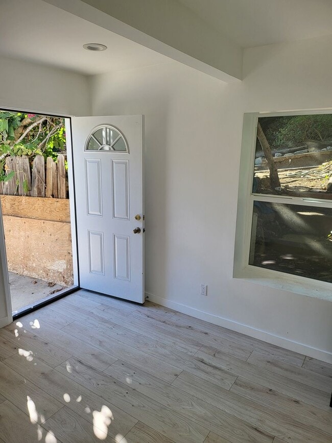 3501 Dahlia Ave in Los Angeles, CA - Building Photo - Building Photo