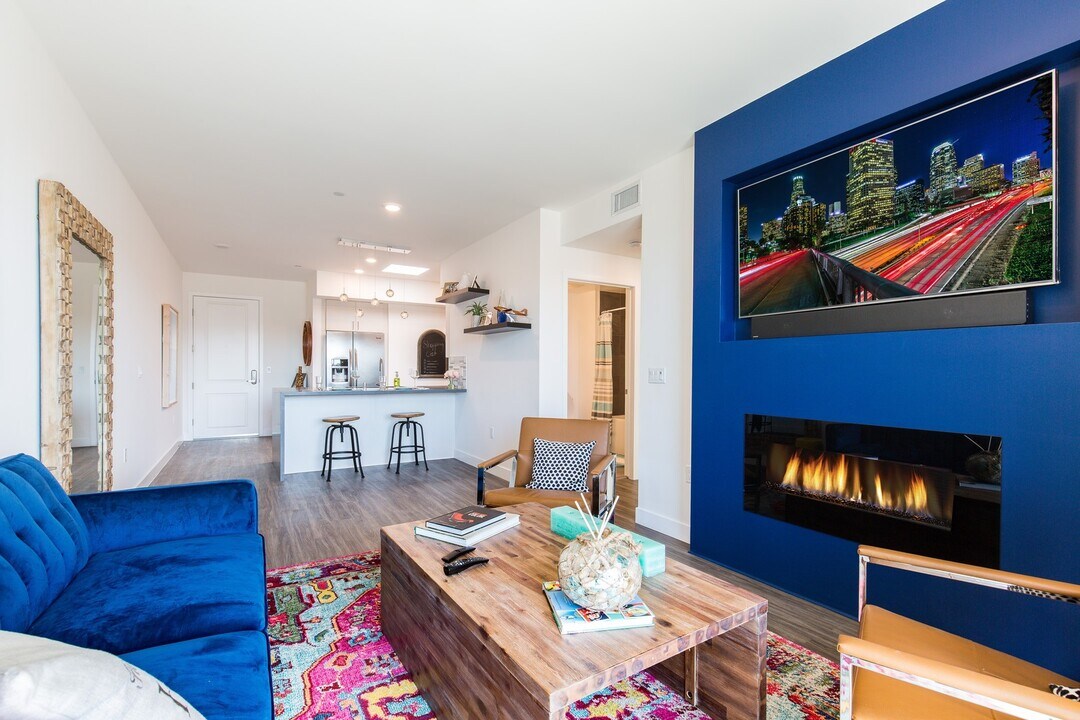 5555 Bonner Ave in Los Angeles, CA - Building Photo