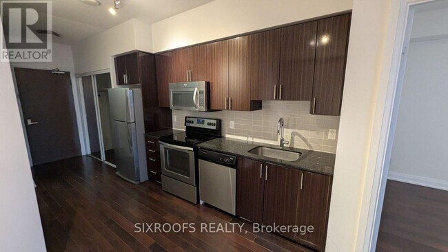 property at 75-1675 N Park Rd