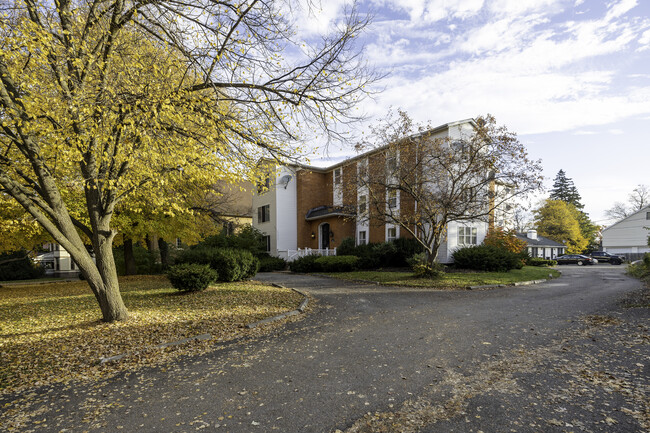 154 Chapel St in Lockport, NY - Building Photo - Building Photo