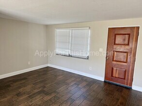 4709 Bessie Rd in Tampa, FL - Building Photo - Building Photo