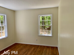 1180 Fox Ridge Dr in Earlysville, VA - Building Photo - Building Photo