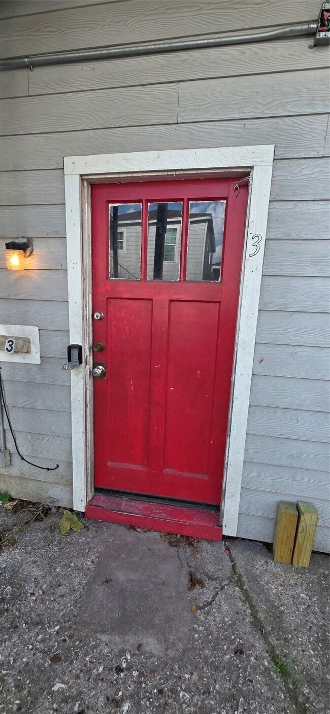 2811 Iola St in Houston, TX - Building Photo - Building Photo