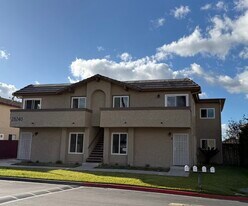 28240 Via Princesa, Unit C in Murrieta, CA - Building Photo