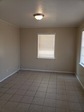 1203 N College St in Killeen, TX - Building Photo - Building Photo