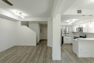 The Enclave At Delray Beach in Delray Beach, FL - Building Photo - Interior Photo
