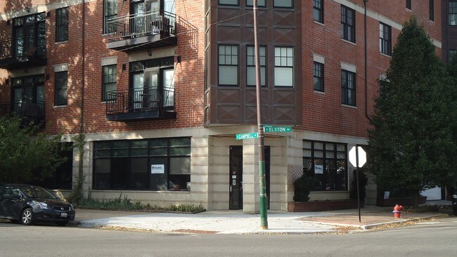 2856 N Campbell Ave in Chicago, IL - Building Photo - Building Photo