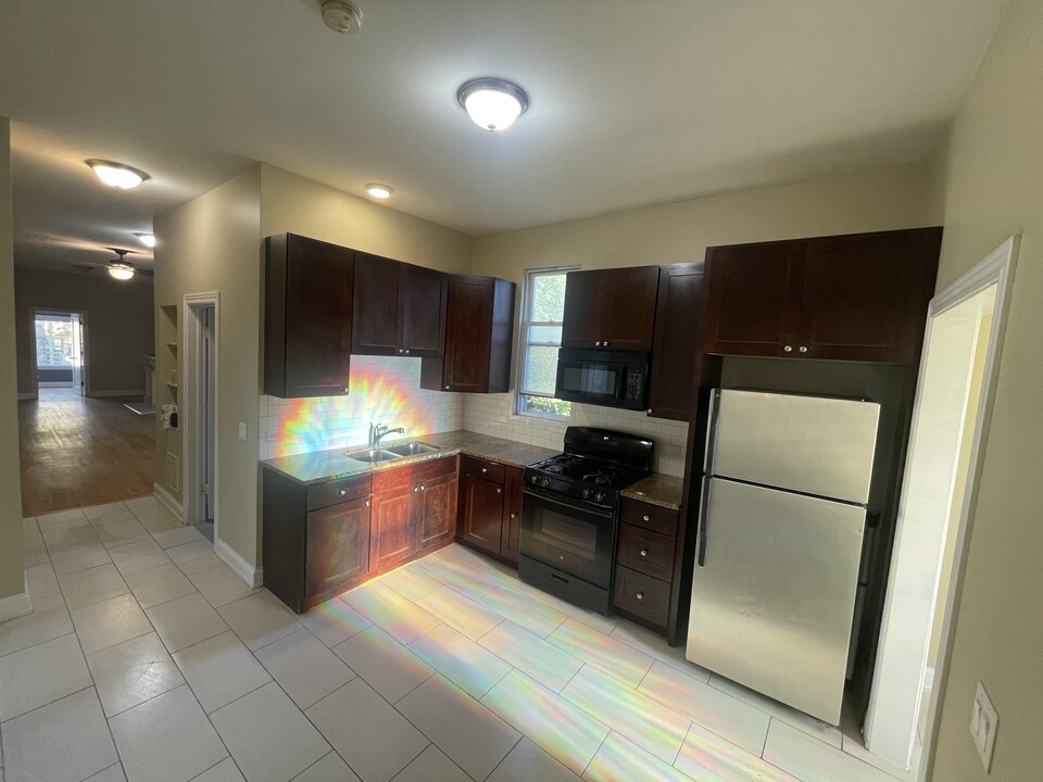 5928 S Lafayette Ave in Chicago, IL - Building Photo