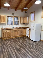 18585 Montevina Rd in Los Gatos, CA - Foto de edificio - Building Photo