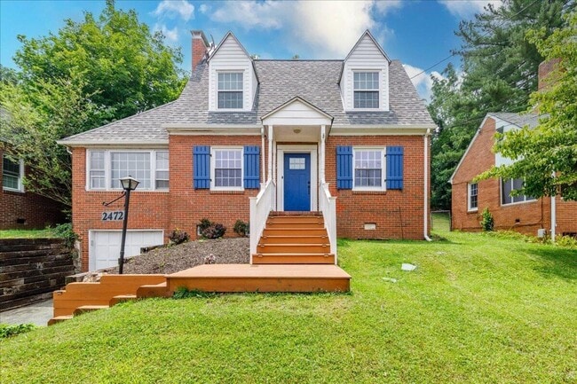 2472 Livingston Rd SW