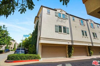 14111 W Spruce Ln in Van Nuys, CA - Building Photo - Building Photo