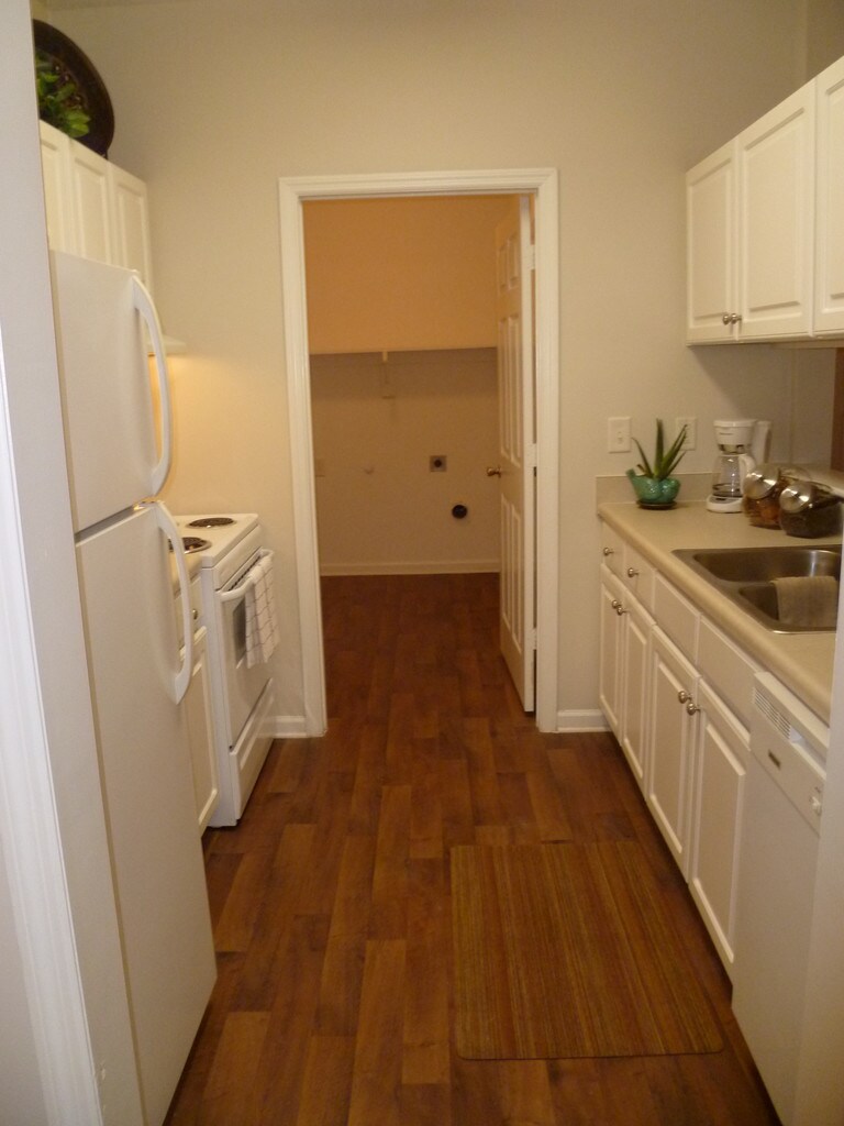 Bristol Park Apartments Macon, GA Apartments