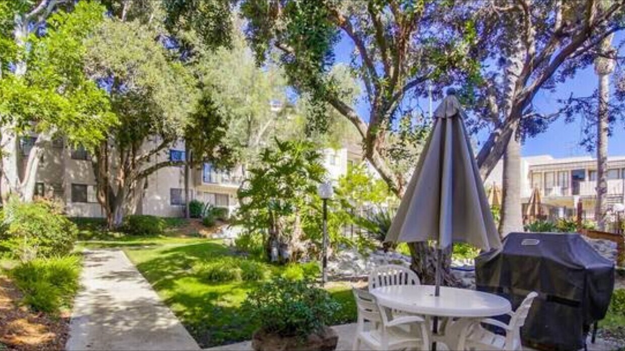 6780 Friars Rd in San Diego, CA - Building Photo