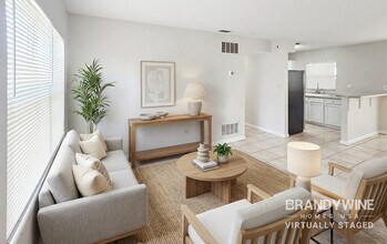 5103 Murray Hill Dr in Tampa, FL - Foto de edificio - Building Photo