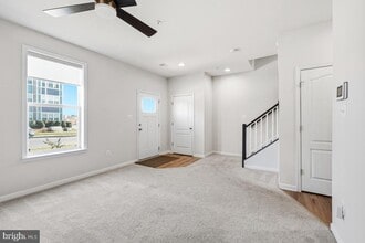 5820 Imperial Dr in Frederick, MD - Building Photo - Building Photo