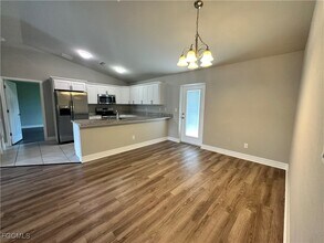 1420 Gleason Pkwy in Cape Coral, FL - Building Photo - Building Photo