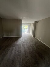 1904 Beechtree Ct in Charlotte, NC - Foto de edificio - Building Photo