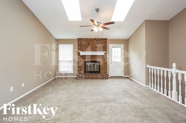 611 Foxtail Dr in Florissant, MO - Building Photo - Building Photo
