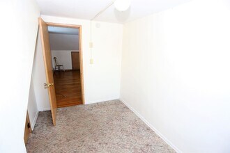 1924-1925 5th Ave N in Grand Forks, ND - Building Photo - Building Photo