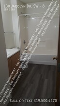130 Jacolyn Dr SW in Cedar Rapids, IA - Building Photo - Building Photo