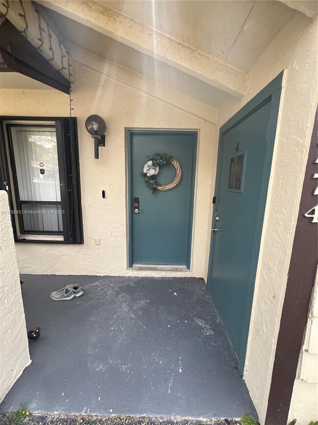 11274 SW 116th Terrace in Miami, FL - Building Photo - Building Photo