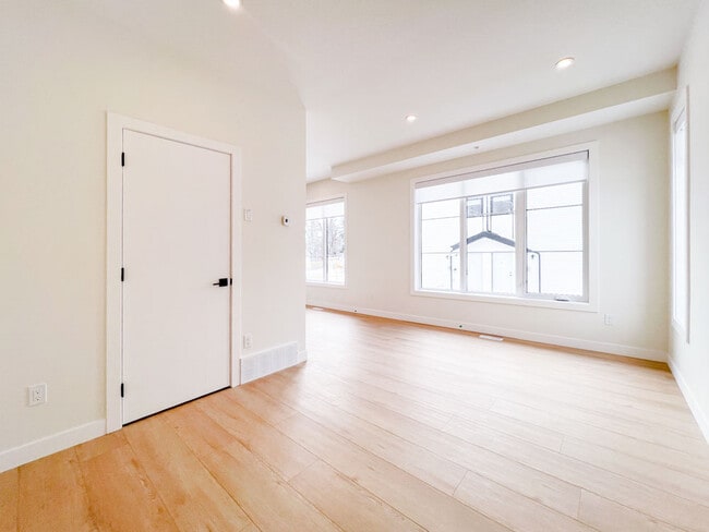 9622 162 St NW in Edmonton, AB - Building Photo - Building Photo