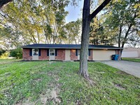 10331 Nassau Ln in Indianapolis, IN - Foto de edificio - Building Photo