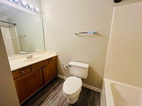 3416 Kelsey Emma Ct in Charlotte, NC - Building Photo - Building Photo