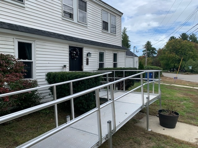 39 South St in Townsend, MA - Building Photo