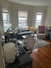 47 Mason St, Unit 1 in Somerville, MA - Foto de edificio - Building Photo