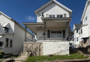 154 S Sumner Ave in Scranton, PA - Building Photo