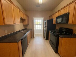 107 Sunburst Ct in Weatherford, TX - Building Photo - Building Photo