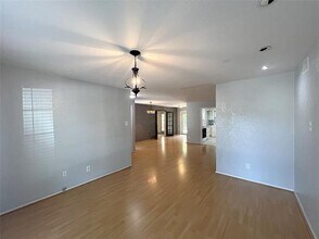 804 Wateka Way in Richardson, TX - Building Photo - Building Photo