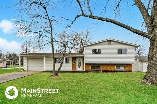 property at 3 N Lang Dr