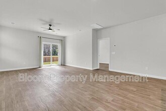 107 Ivory Shadow Rd in Summerville, SC - Building Photo - Building Photo