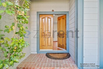 3700 Hidden Springs Ct in Richmond, CA - Building Photo - Building Photo