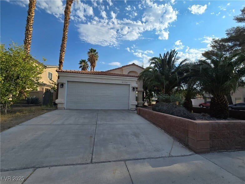 6624 W Chardonay Way, Unit 01-833 in Las Vegas, NV - Building Photo