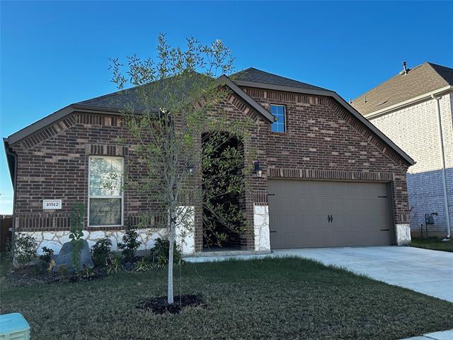 10512 Autumn Leaves Ln in Krugerville, TX - Building Photo