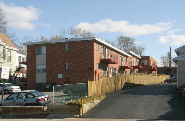 Waverly Gardens Apartments in Baltimore, MD - Building Photo - Building Photo