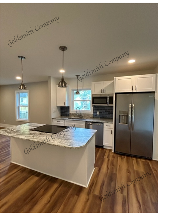 19 Birnie St Ext in Greenville, SC - Building Photo