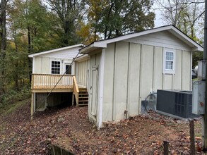 3504 Fly Rd in Santa Fe, TN - Building Photo - Building Photo