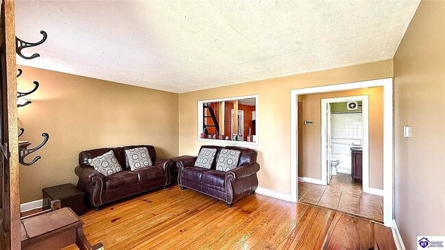 218 Demaree Dr in Bardstown, KY - Building Photo - Building Photo