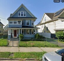 76 Rose St, Unit 3 in Bridgeport, CT - Building Photo