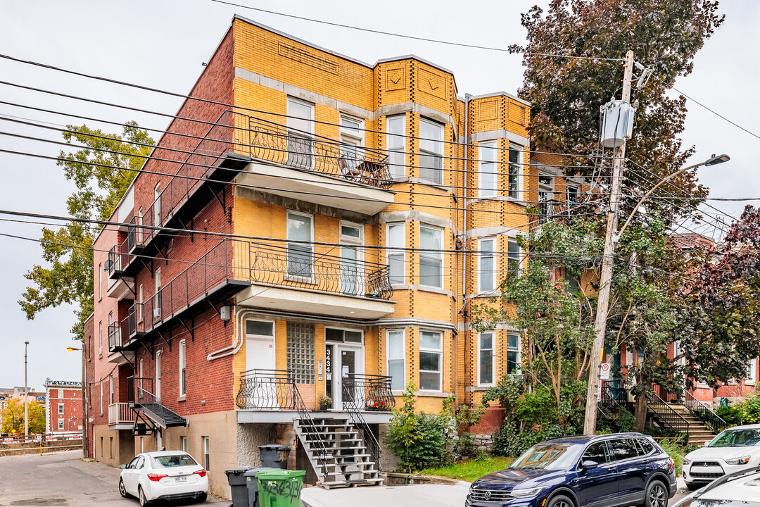 3434 Prud'homme Av in Montréal, QC - Building Photo