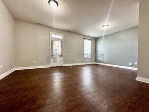 4452 Leamore Square Rd in Virginia Beach, VA - Building Photo - Building Photo