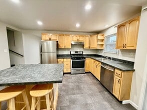 2307 Monroeville Rd in Monroeville, PA - Building Photo - Building Photo