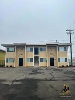 7145 Bacchini Ave in Sacramento, CA - Building Photo