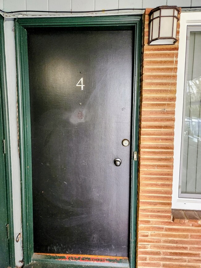 5301 Ravenna Ave NE, Unit 4 in Seattle, WA - Foto de edificio - Building Photo