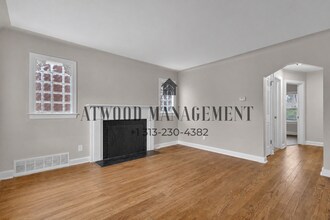 Fully Renovated 3-Bedroom Home – Move-In Ready for You! in Detroit, MI - Building Photo - Building Photo
