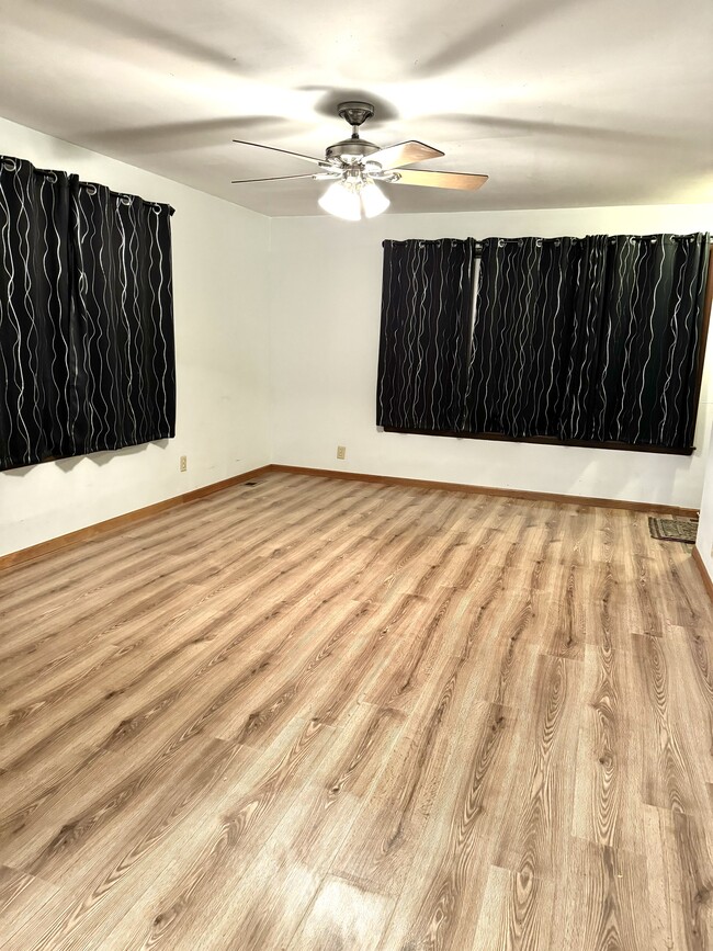 816 S 115th St in West Allis, WI - Building Photo - Building Photo